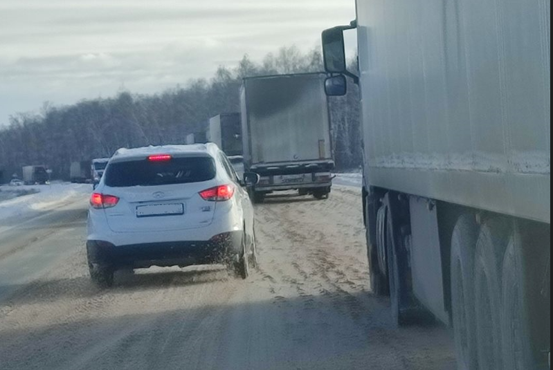 Из-за погоды часть трассы М-5 в Самарской области закрывают до утра