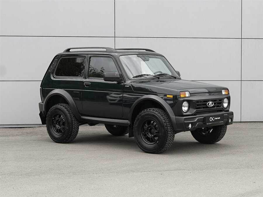 Lada Niva Bronto