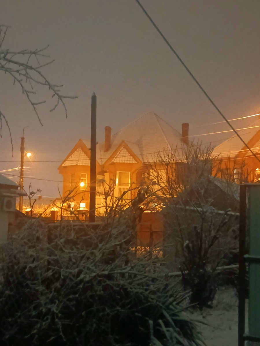 "Утро туманное, утро седое"...