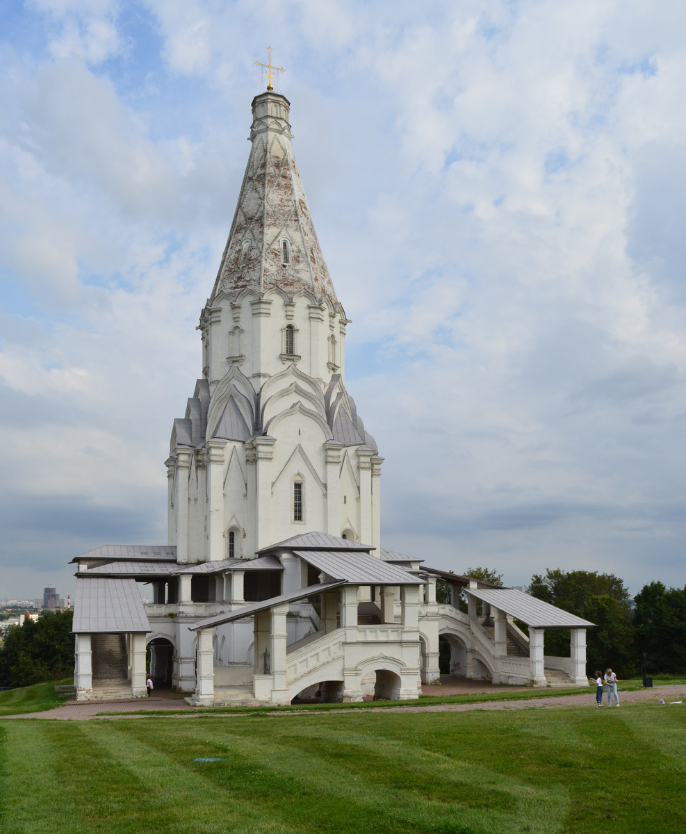Коломенское, церковь Вознесения. Фото автора