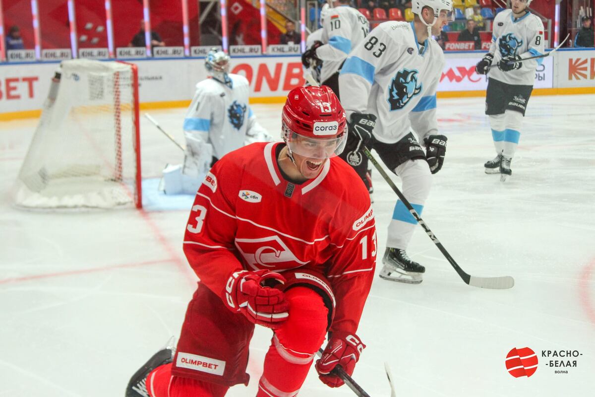 Фото: Красно-Белая Волна/Тескт: Анар Каханова