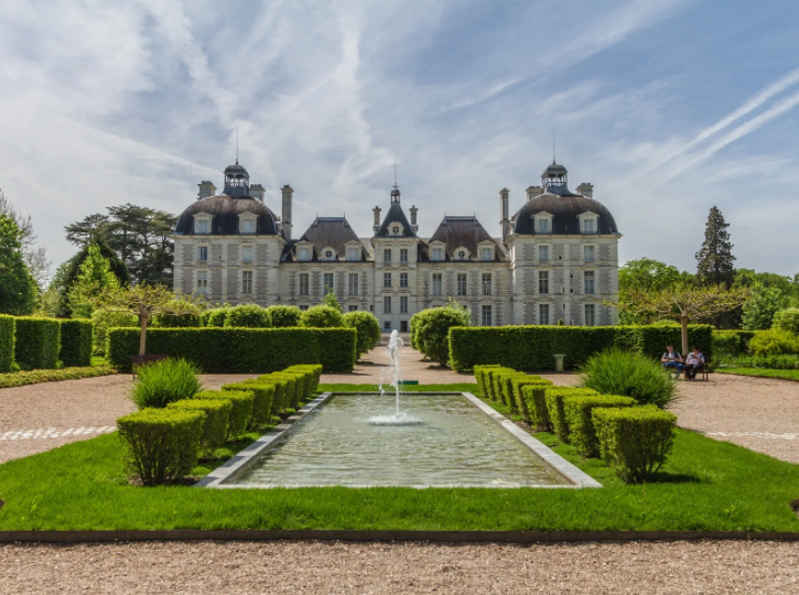 Листайте вправо