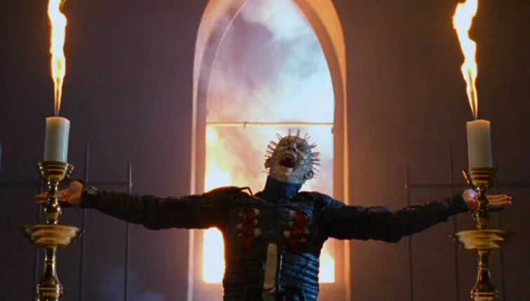 - Да откроются наши курсы кройки и шитья... из человеческой кожи.