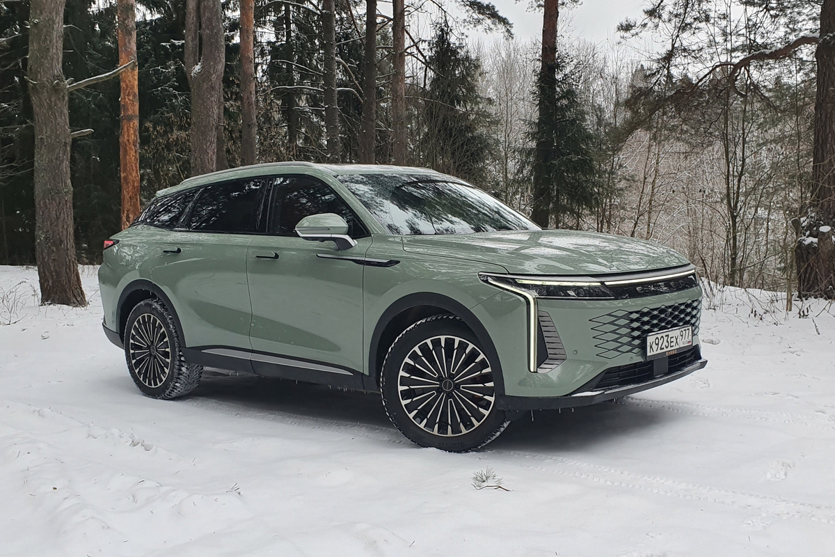 Exeed RX. Фото CarExpert.ru