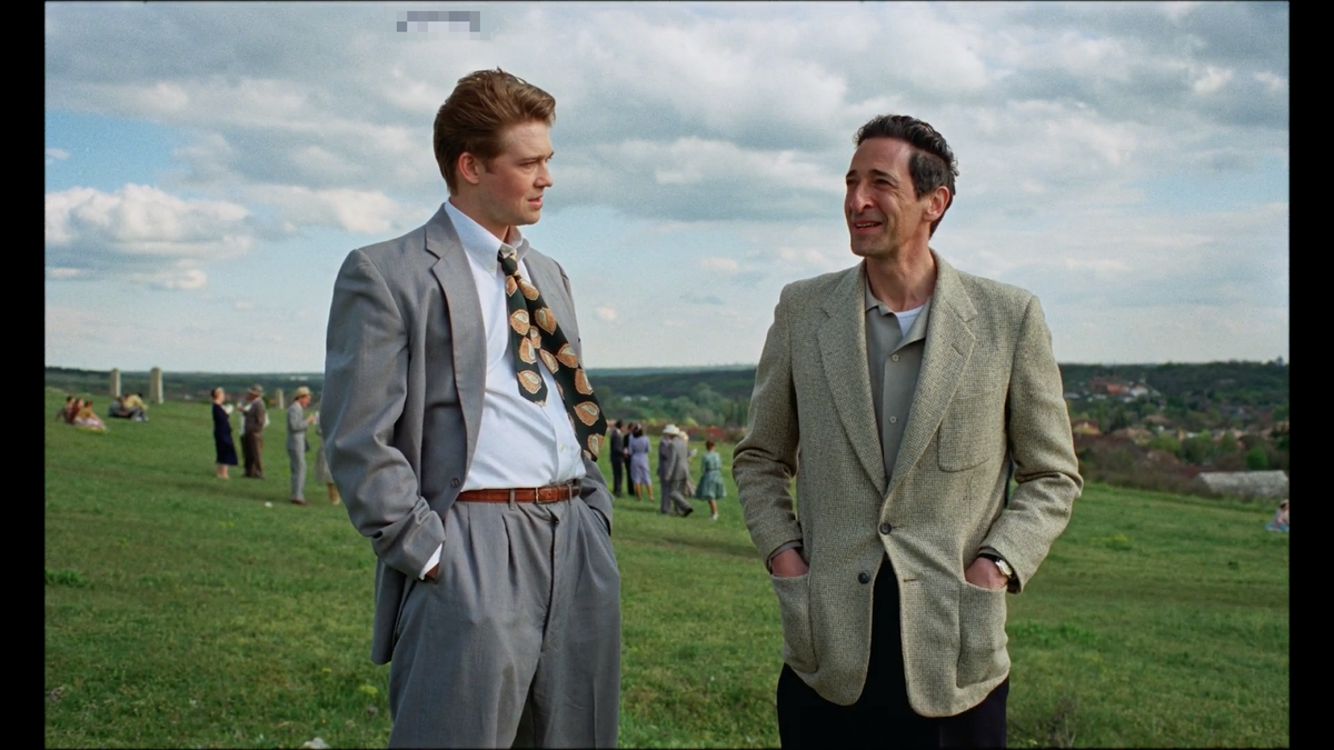 Кадр из фильма Бруталист (2024)