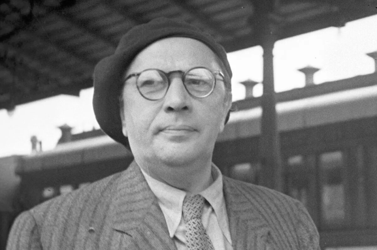    Алексей Толстой.