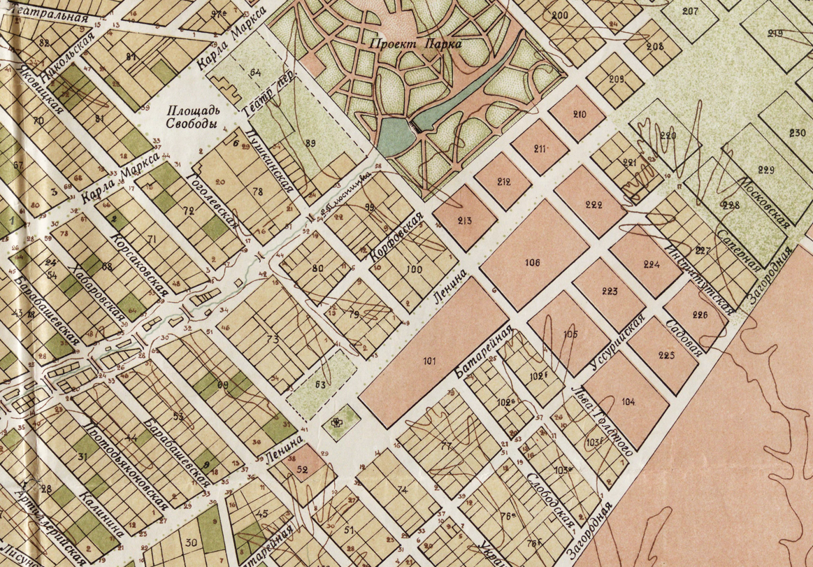    1924 год. Красным закрашены участки военного ведомства.