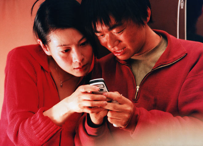 Пролистните изображение, чтобы увидеть следующий кадр из сериала «Мир без воров» (2004)