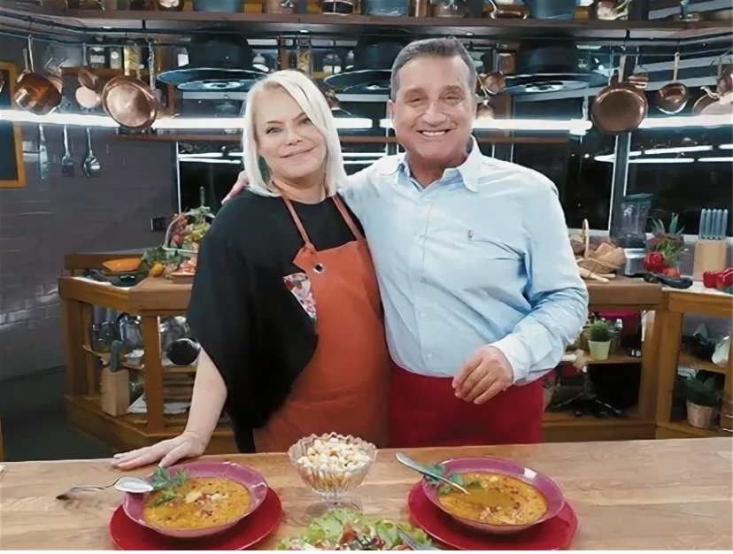 Яна Поплавская и Отар Кушанашвили