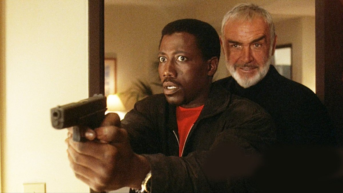 Пролистните изображение, чтобы увидеть следующий кадр из сериала «Восходящее солнце» (1993)