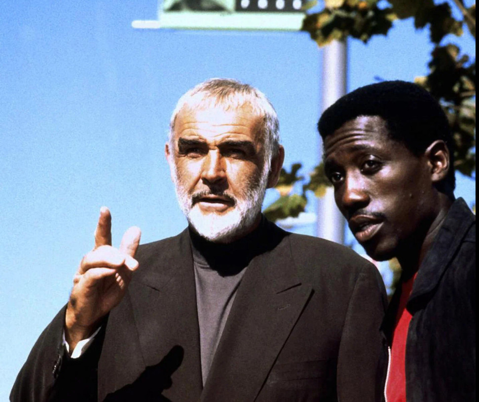 Пролистните изображение, чтобы увидеть следующий кадр из сериала «Восходящее солнце» (1993)