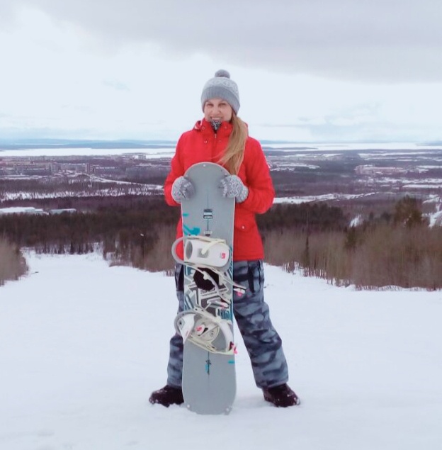 Автор. Первая и пока последняя вылазка покататься на сноуборде. 