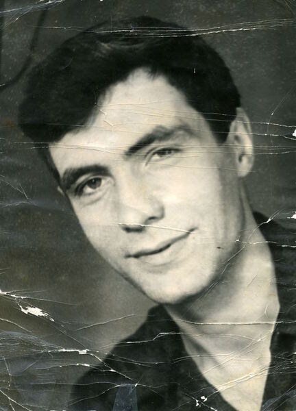 Мой муж. Таким он был, когда мы с ним познакомились.