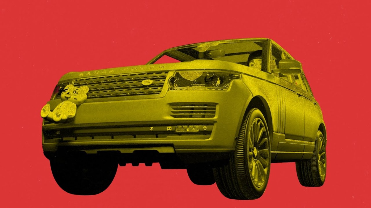 Источник: SLAVA MARLOW - КОМУ ЭТО НАДО? (YouTube)