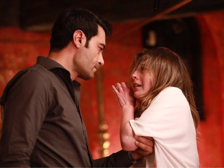 Кадр из сериала «Гюльджемаль»