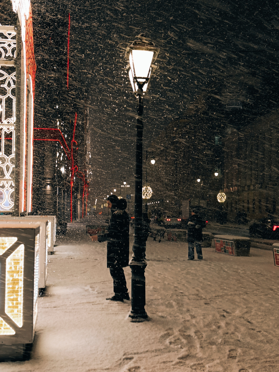 Снегопад в Москве.