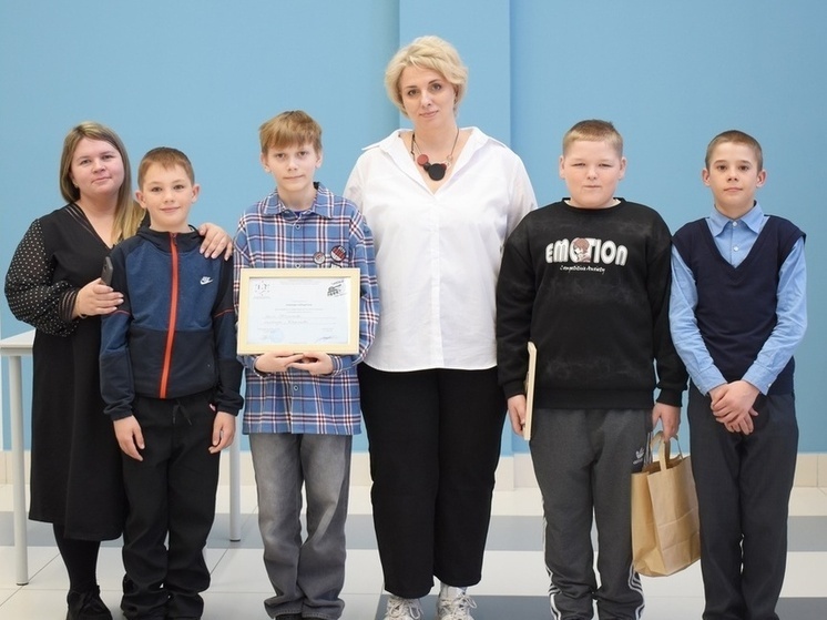     Соревнование по робототехнике «Танковый робобиатлон» завершилось в Благовещенске фото: информационное агентство «Порт Амур» со ссылкой «IT-куб» областной столицы