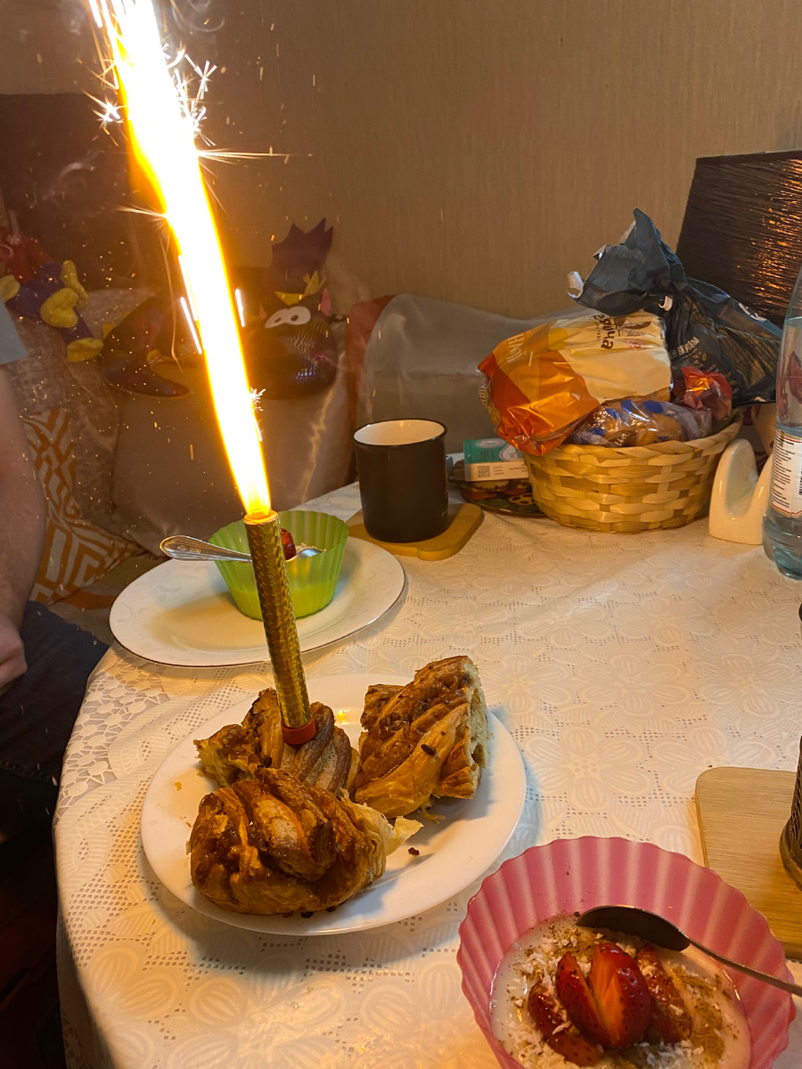 С 23-м февраля!