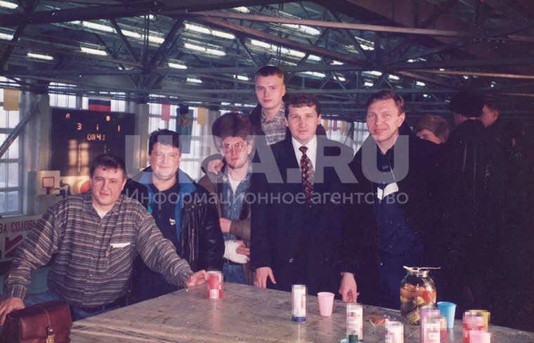 Лидер «Герат-Урала» Андрей Селезнев (по центру)
Фото: предоставлено свердловским СУ СК