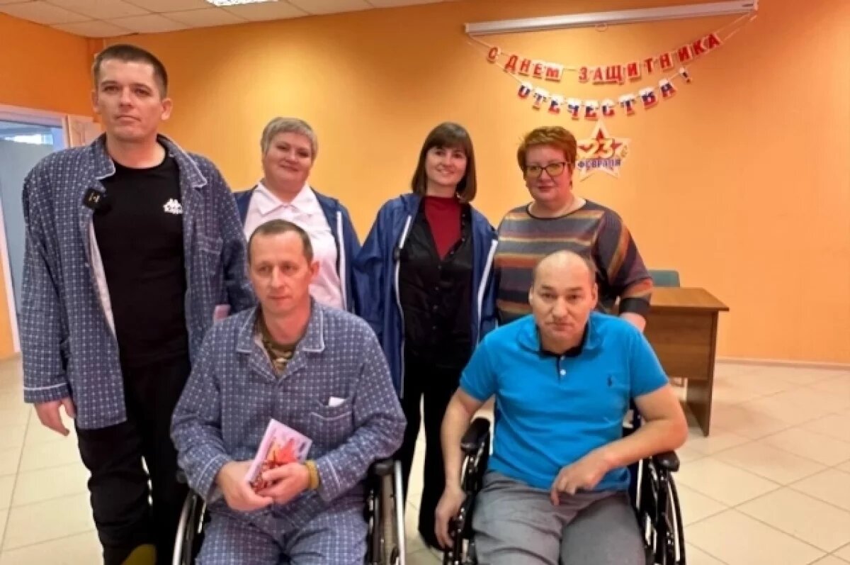    Усова: Настоящие защитники Отечества сегодня на передовой и в госпиталях