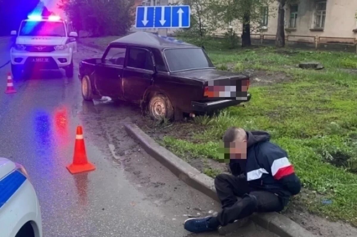    Пытавший девушек на Урале попал в ДТП на угнанной машине в 2022 году
