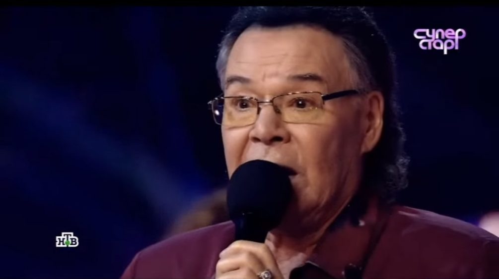   Кадр из шоу «Суперстар!» на НТВ