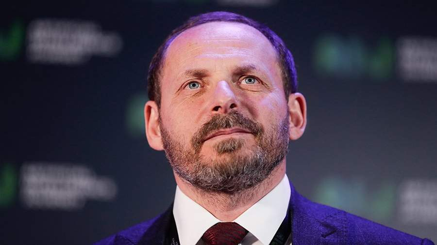 Аркадий Волож