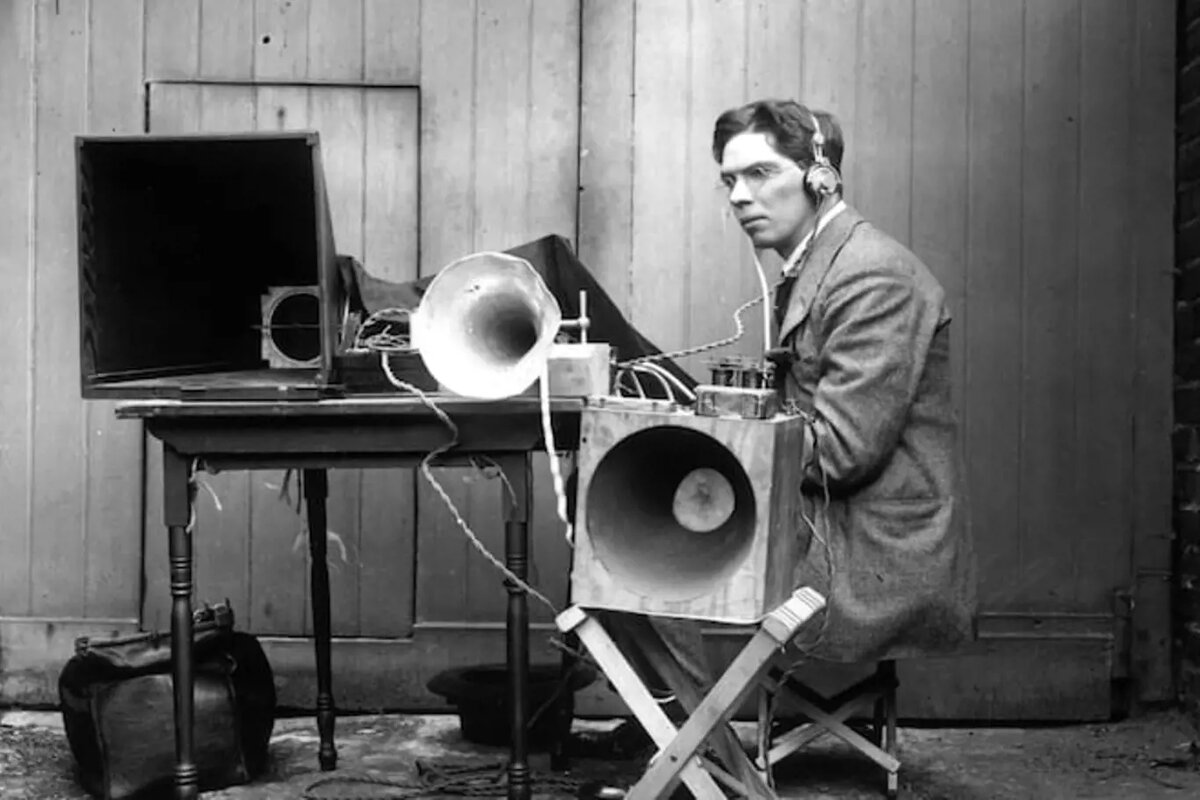 Арчибальд Монтгомери Лоу