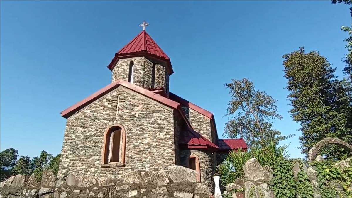 Церковь Георгия Победоносца в Наринджи (Аджария)