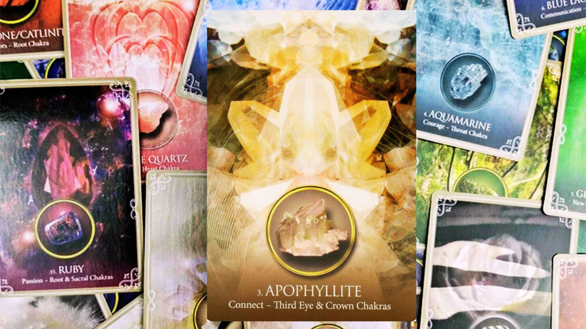 Апофиллит. Photo «Eternal Crystals Oracle» Jade-Sky.