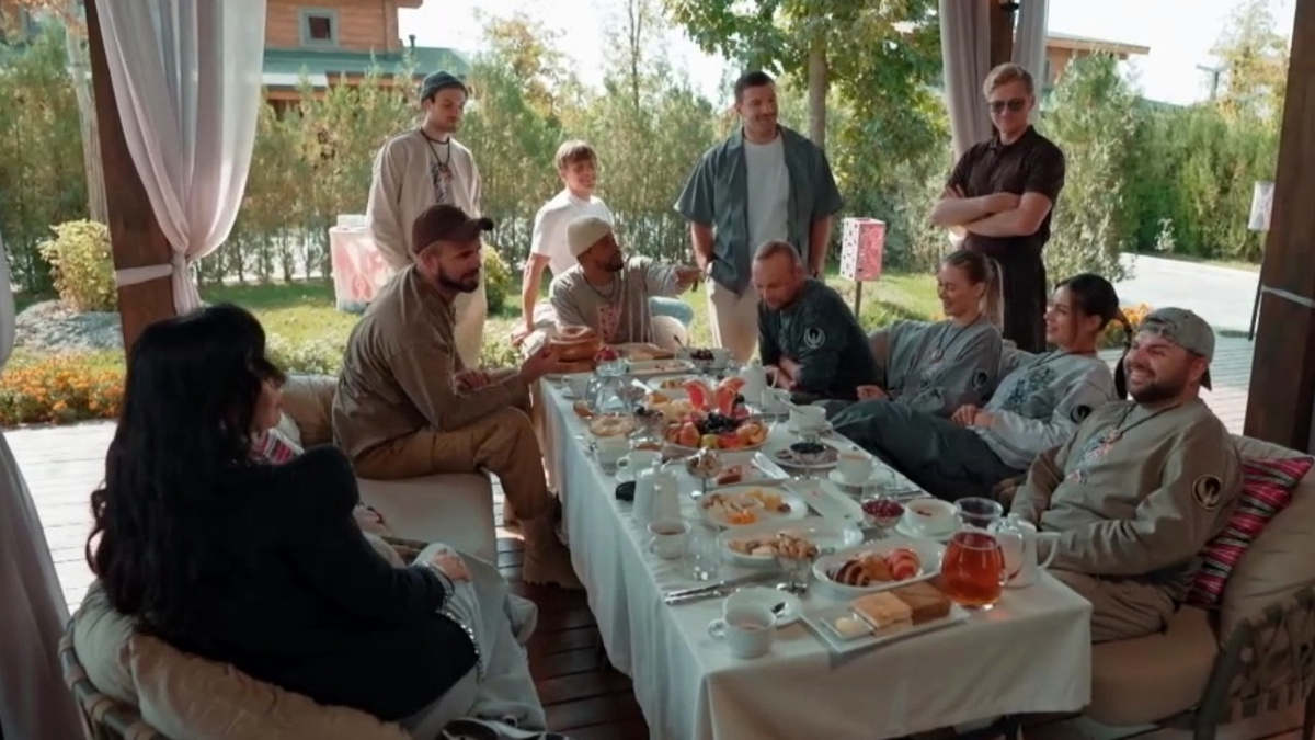 Кадр из шоу "Выжить в Самарканде"/ 6 серия/ ТНТ