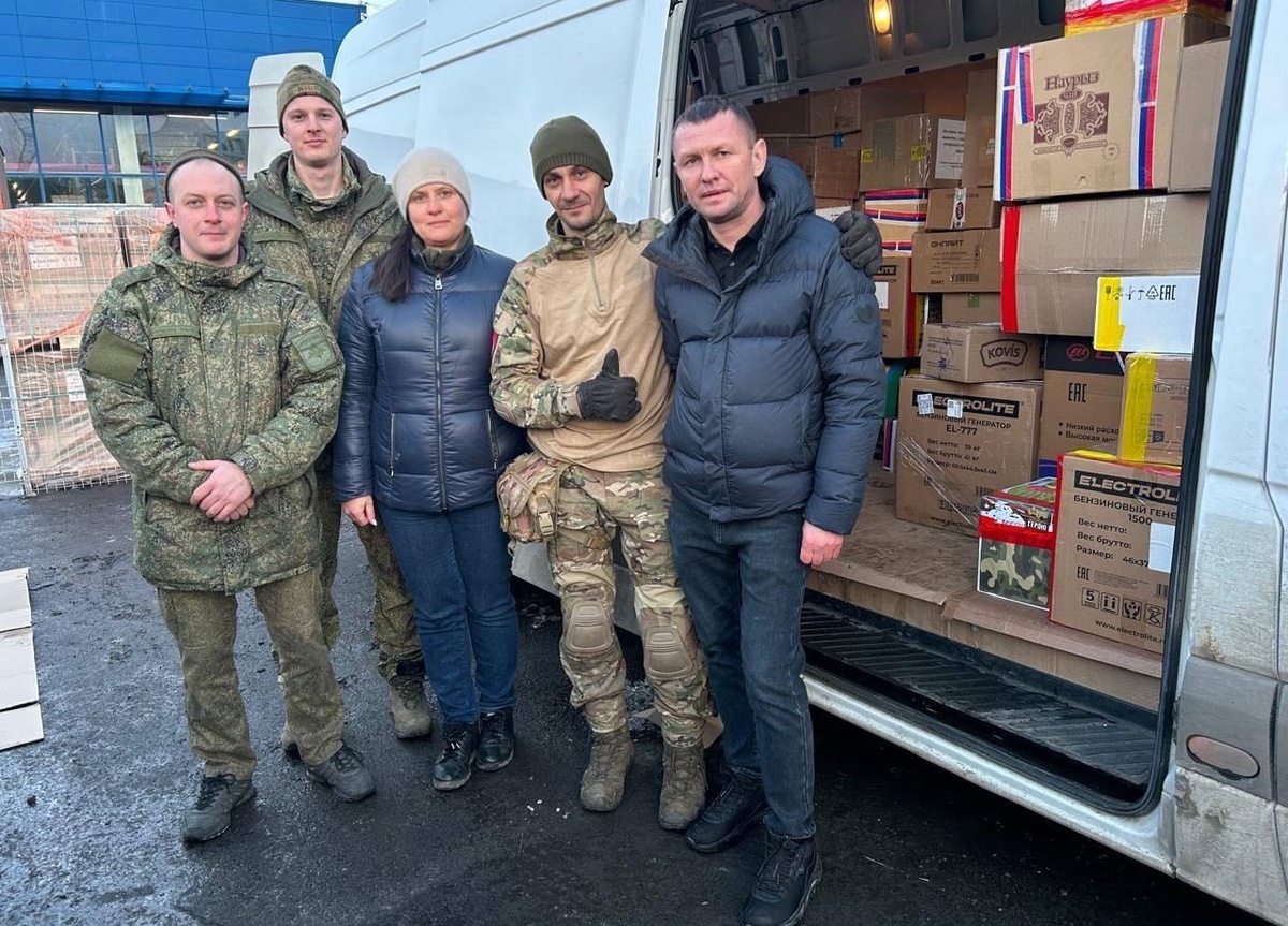    Глава Медногорска Андрей Нижегородов доставил гуманитарную помощь в зону СВО Кристина Просвиркина