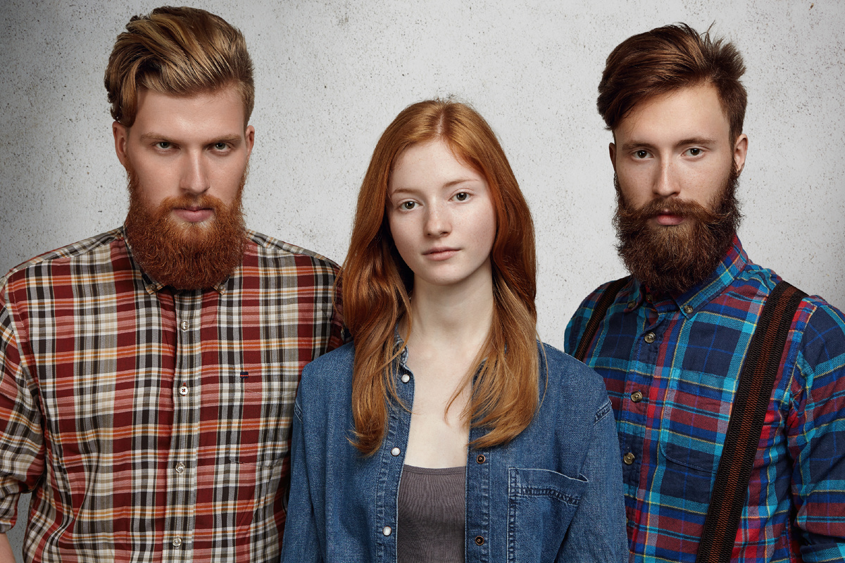 Даже если они очень похожи не стоит сравнивать. Image by wayhomestudio on Freepik