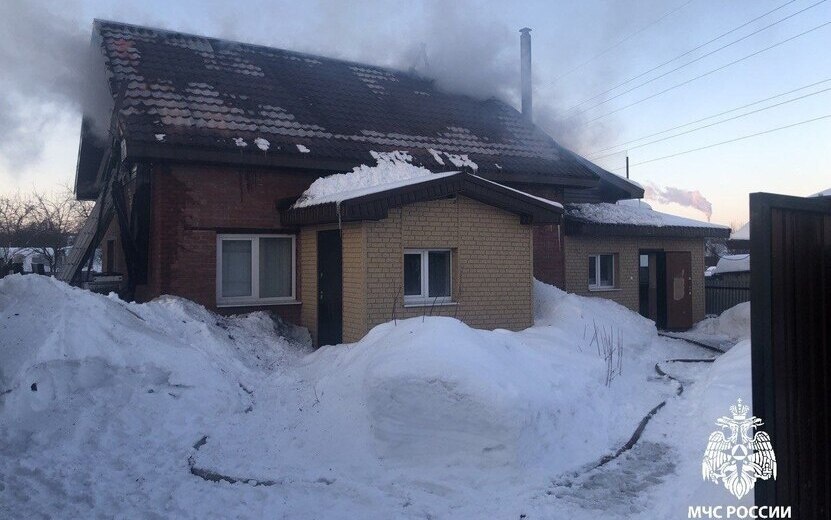    В Завьяловском районе произошли возгорания из-за проблем с дымовыми трубами