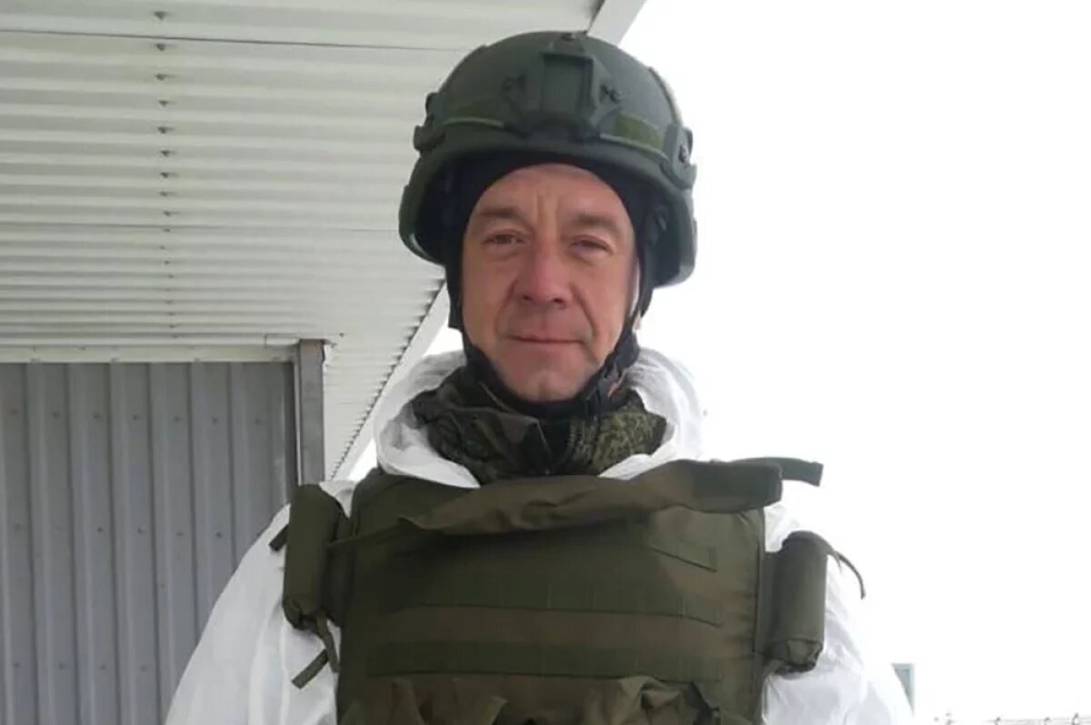    Подполковник Александр Данилов в боевых условиях.