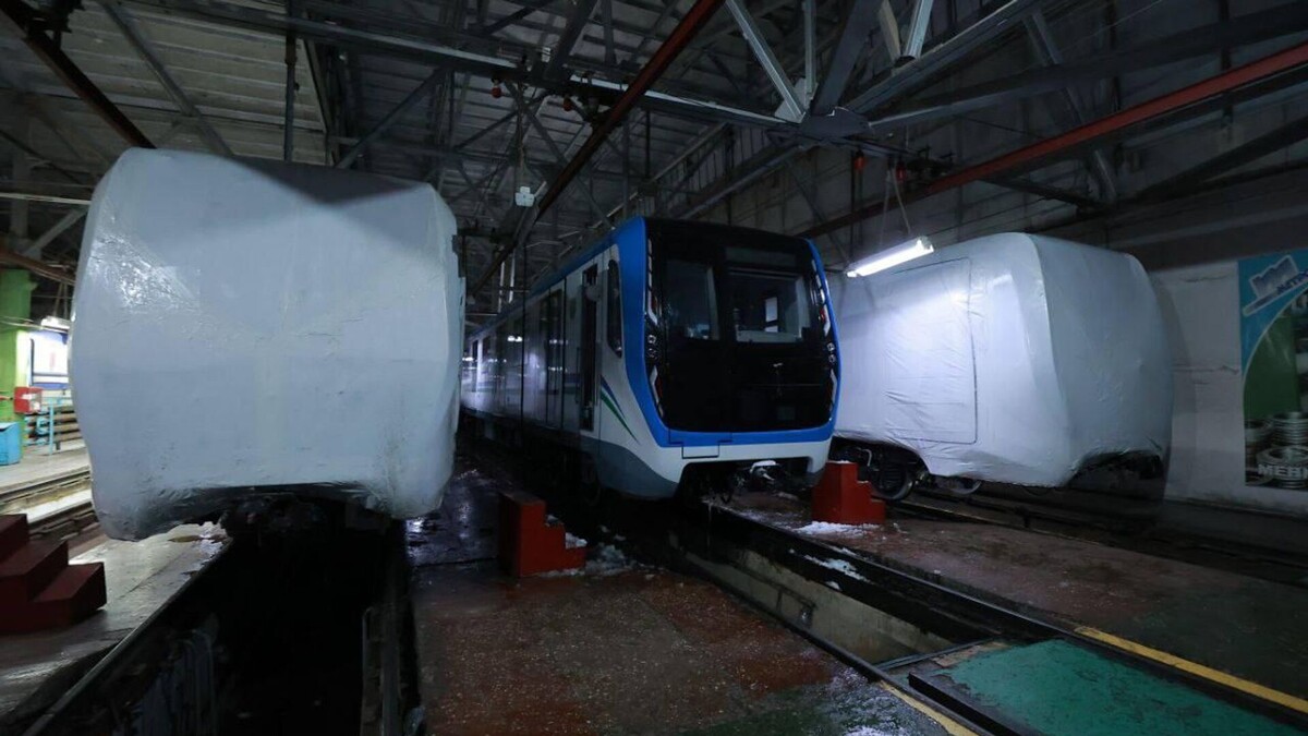 Поезда метро платформы «Москва», прибывшие в Ташкент. Источник: Ташкентский метрополитен
