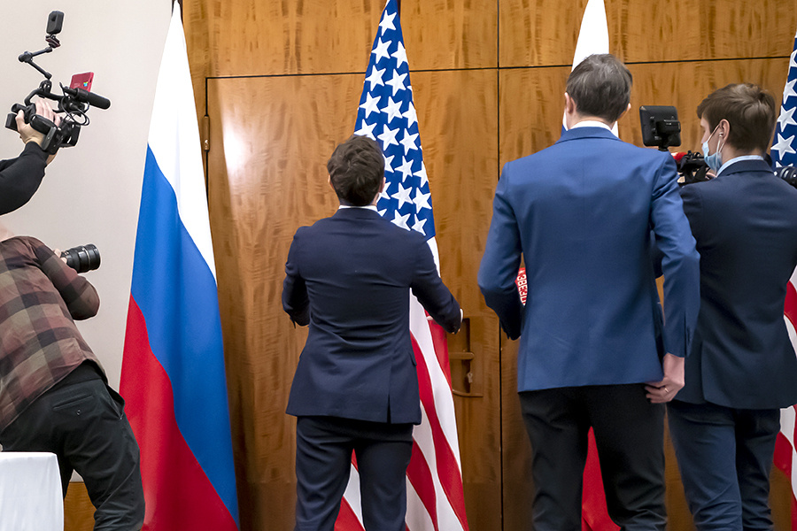    © MARTIAL TREZZINI/EPA/ТАСС