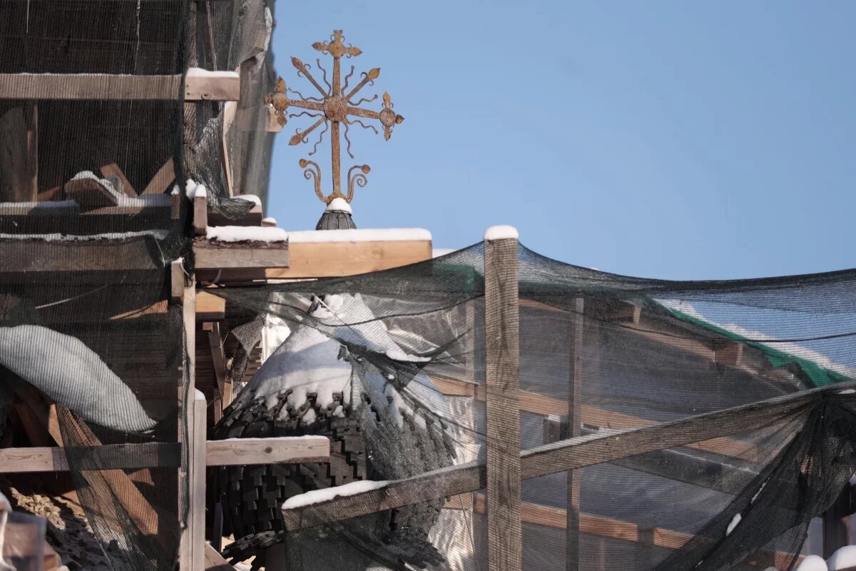    Никольская церковь в Суйстамо продолжает разрушаться