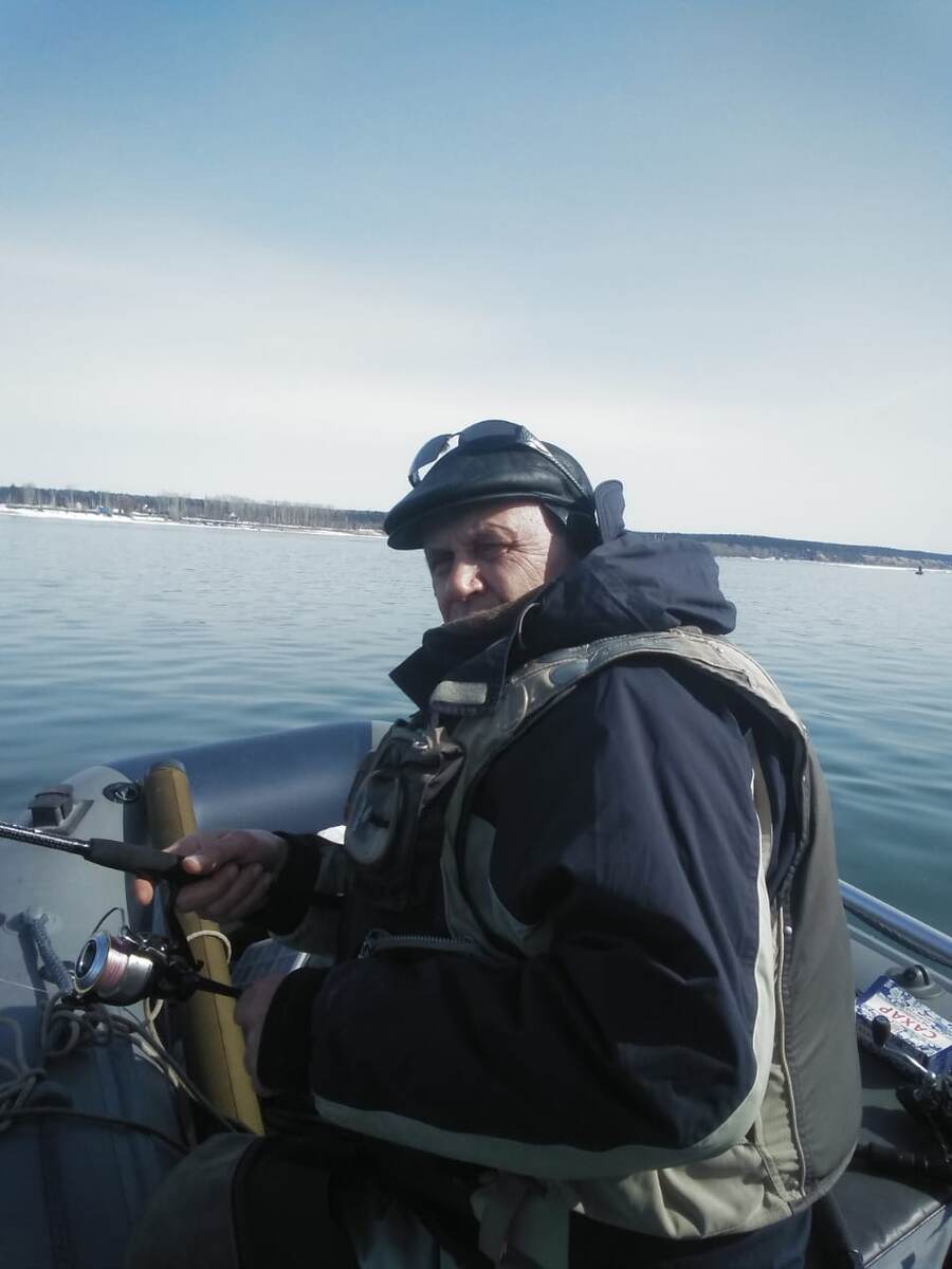 Апрельская рыбалка на реке Обь...