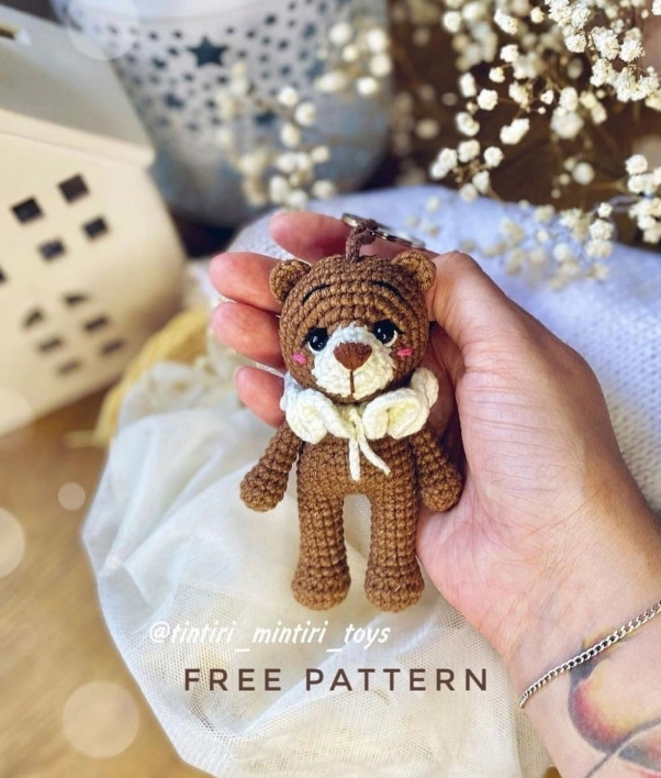 не умею вязать масиков..бесплатные мк мне в помощь)