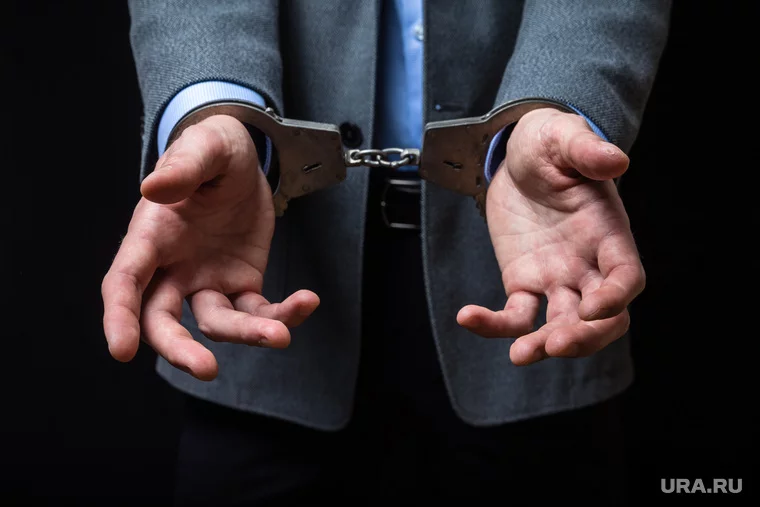 После задержаний бывших первых замов губернатора ХМАО более мелкие чиновники оказались в зоне риска
Фото: Александр Кулаковский © URA.RU