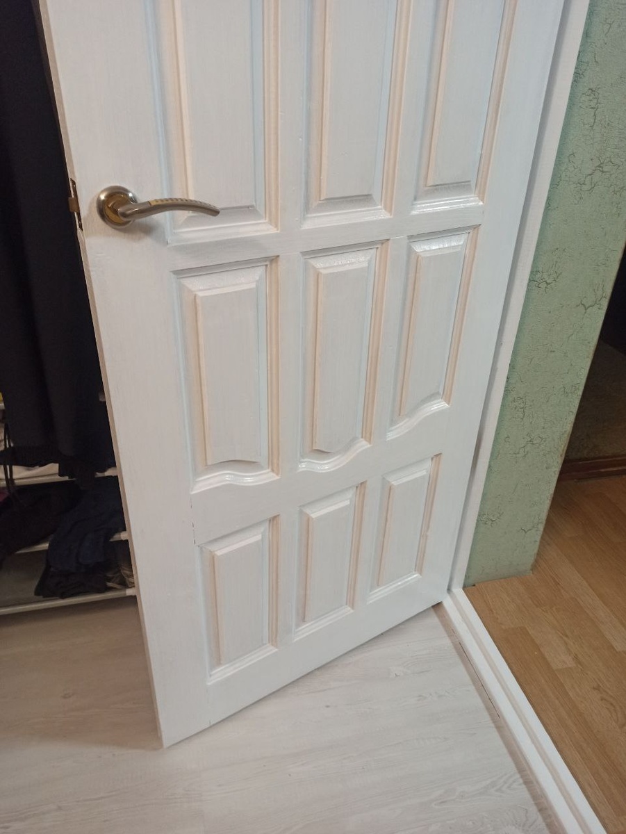 Дверь после покраски