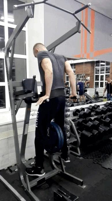 Отжимания на брусьях, вес 40 кг