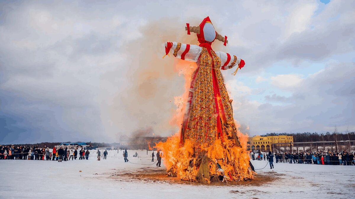 Источник фото: https://www.culture.ru/events/4251501/maslennica