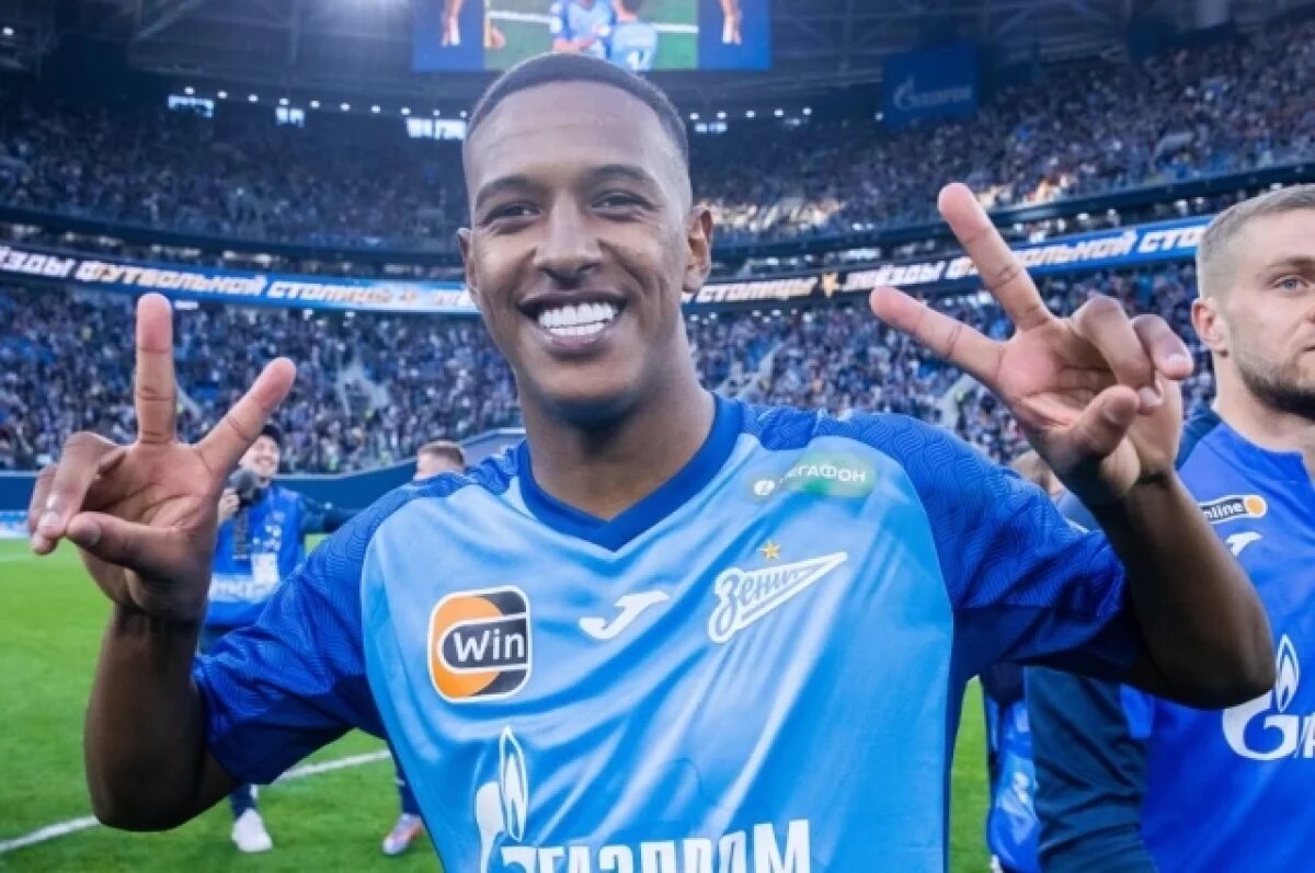    Саудовская Аравия хочет заполучить игрока «Зенита» Роберта Ренана