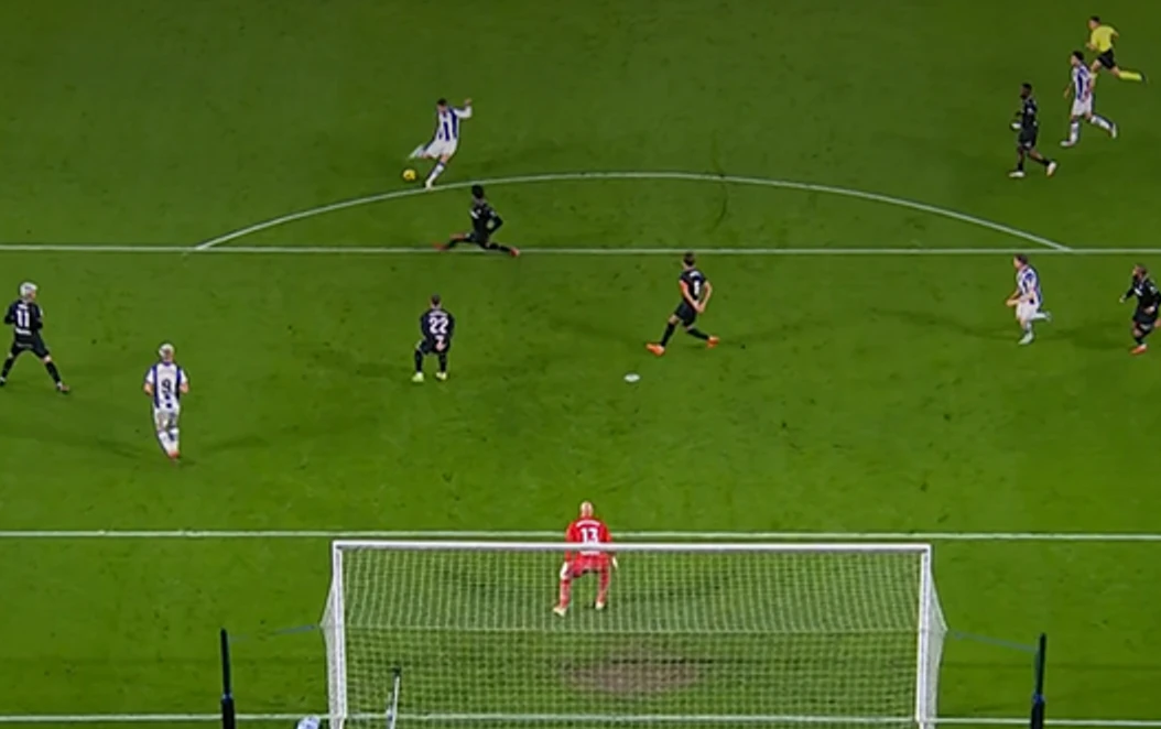 Арсен Захарян открыл счет в матче с "Леганесом" роскошным ударом. Фото: соцсети