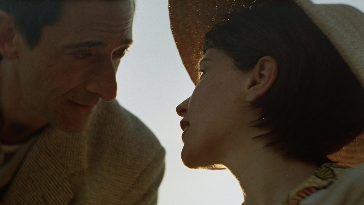 Кадр из фильма "Бруталист"