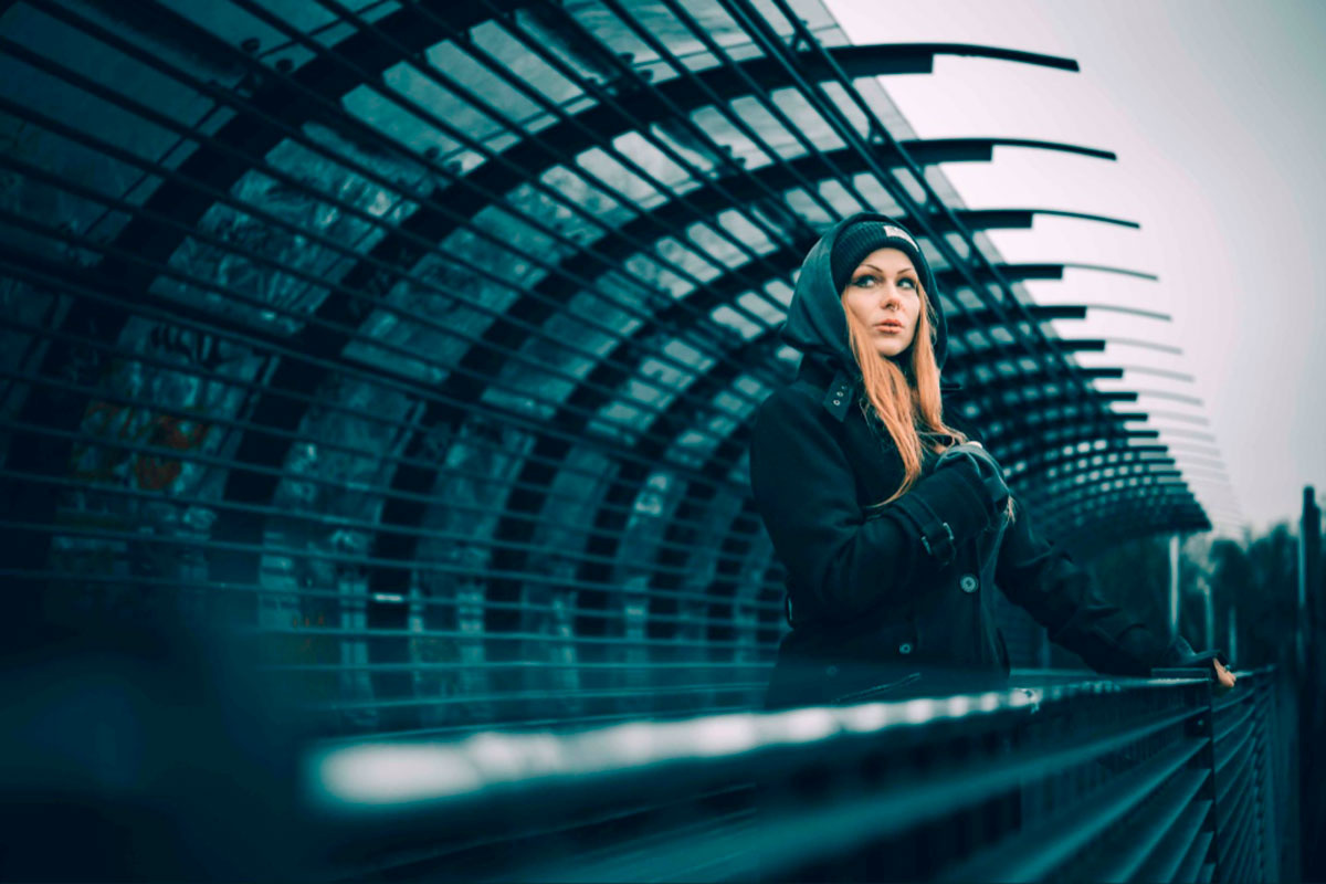 Для того чтобы превратить индивида в функцию государства, у него должна быть отнята зависимость от чего-либо ещё