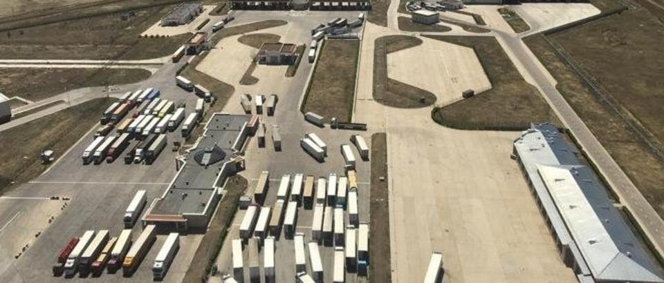 БОЛЕЕ 200 ТЫСЯЧ ГРУЗОВИКОВ ПРОЕХАЛИ ЧЕРЕЗ ПОГРАНПЕРЕХОД В ЗАБАЙКАЛЬЕ В 2024 ГОДУ