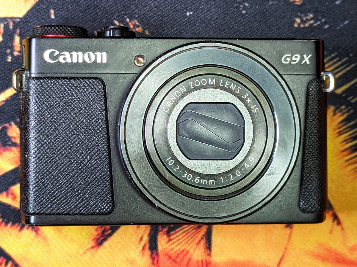 Canon PowerShot G9X Mark II помнит и море и песок и пальмы!